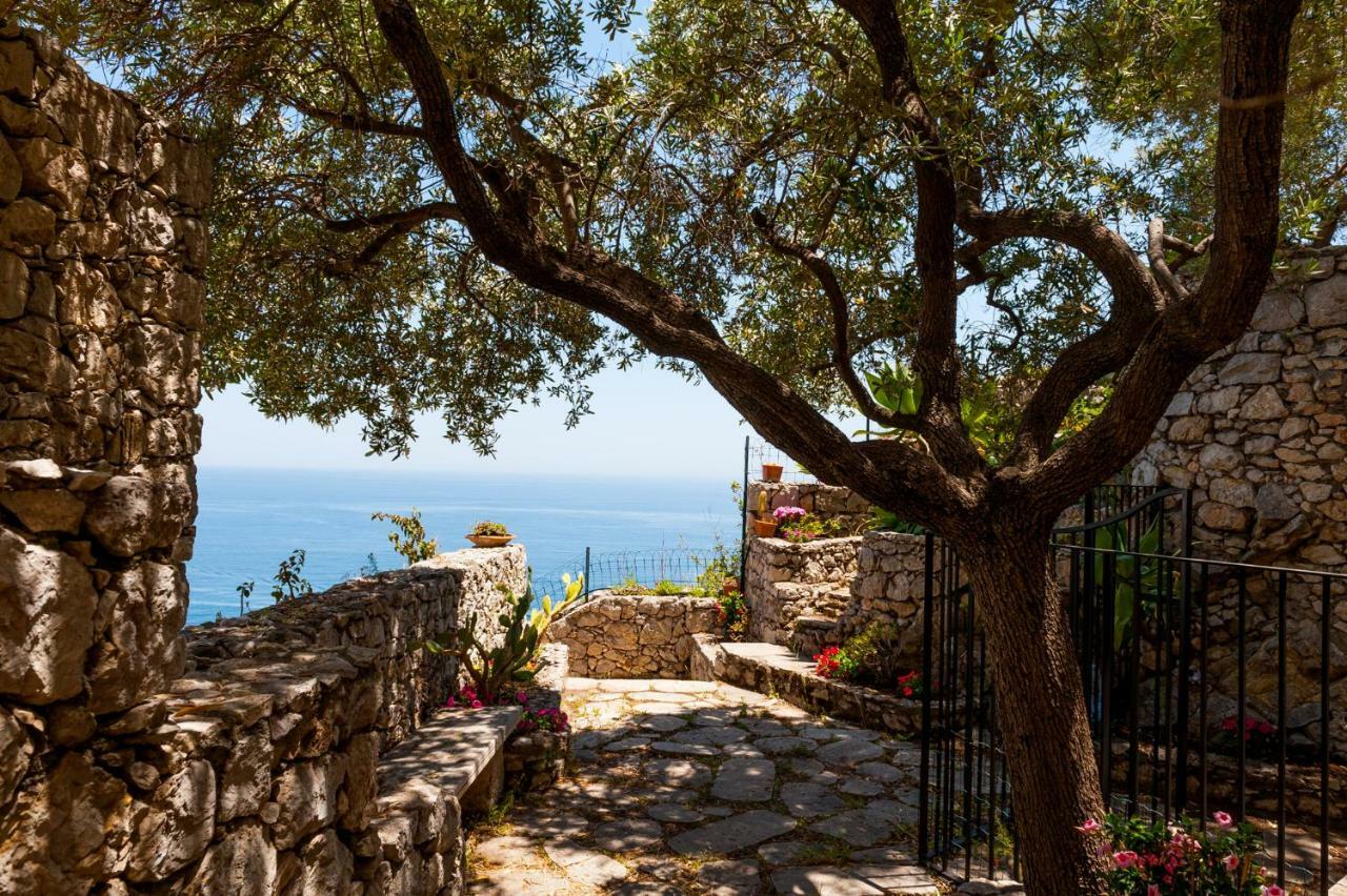 Casa Trevelyan Isola Bella Apartment Taormina Ngoại thất bức ảnh